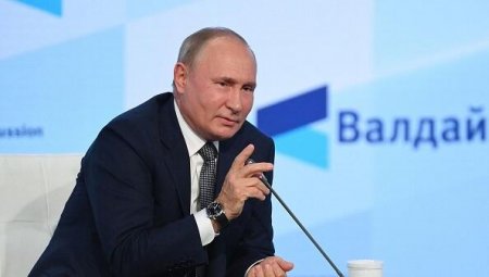 Putin buna görə diz üstə çökdü - Foto Putin buna görə diz üstə çökdü - Foto